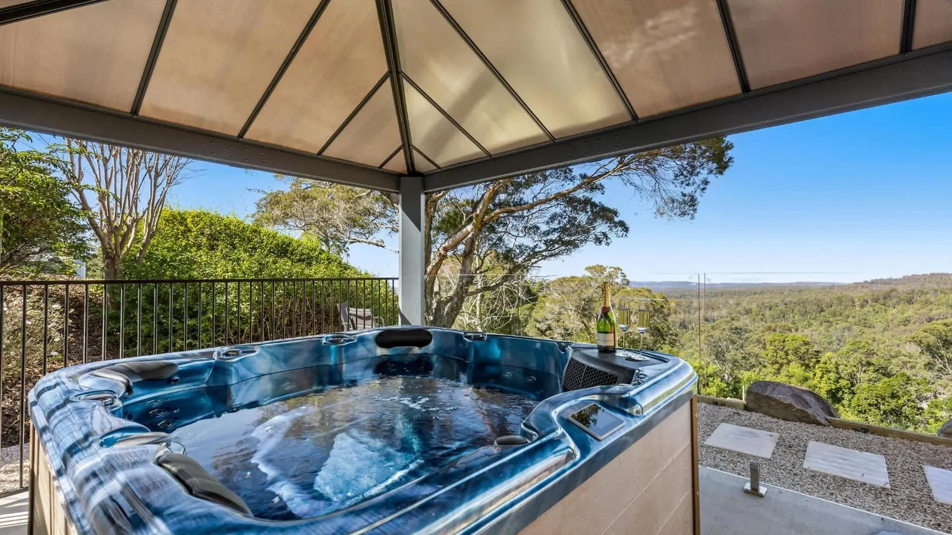 Quingilli Luxury Chalet 1 Bedroom Ravensbourne